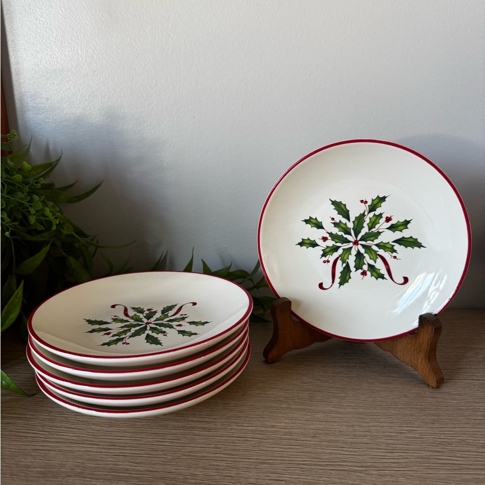 Lenox Red and Green Holly Dessert Plates - Set of 6